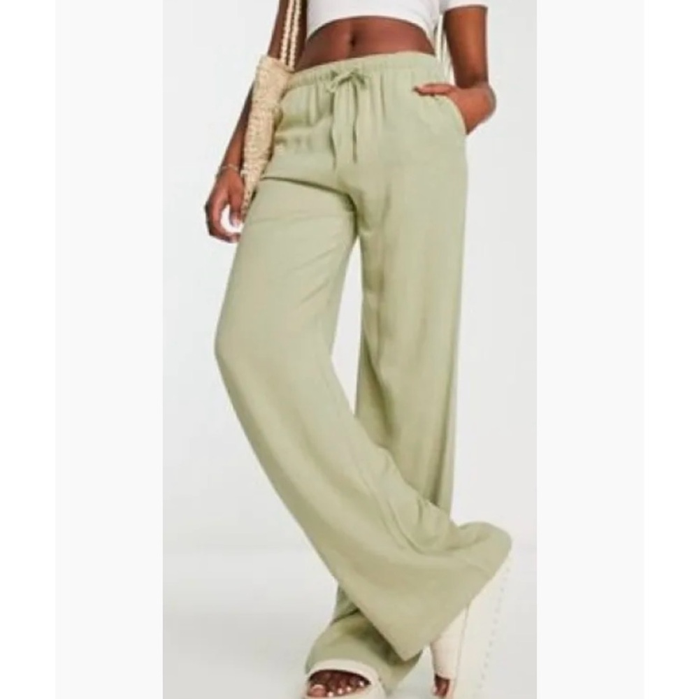 Stradivarius Sage Wide-Leg Pants
